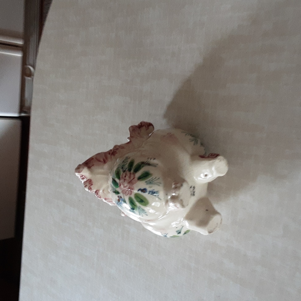 Vase - Picture 2 of 2